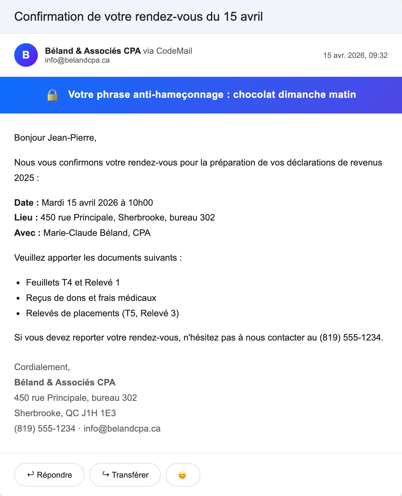 Exemple d'un courriel protégé par CodeMail avec la phrase secrète visible en haut